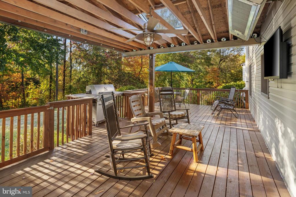 528 Ellis Rd