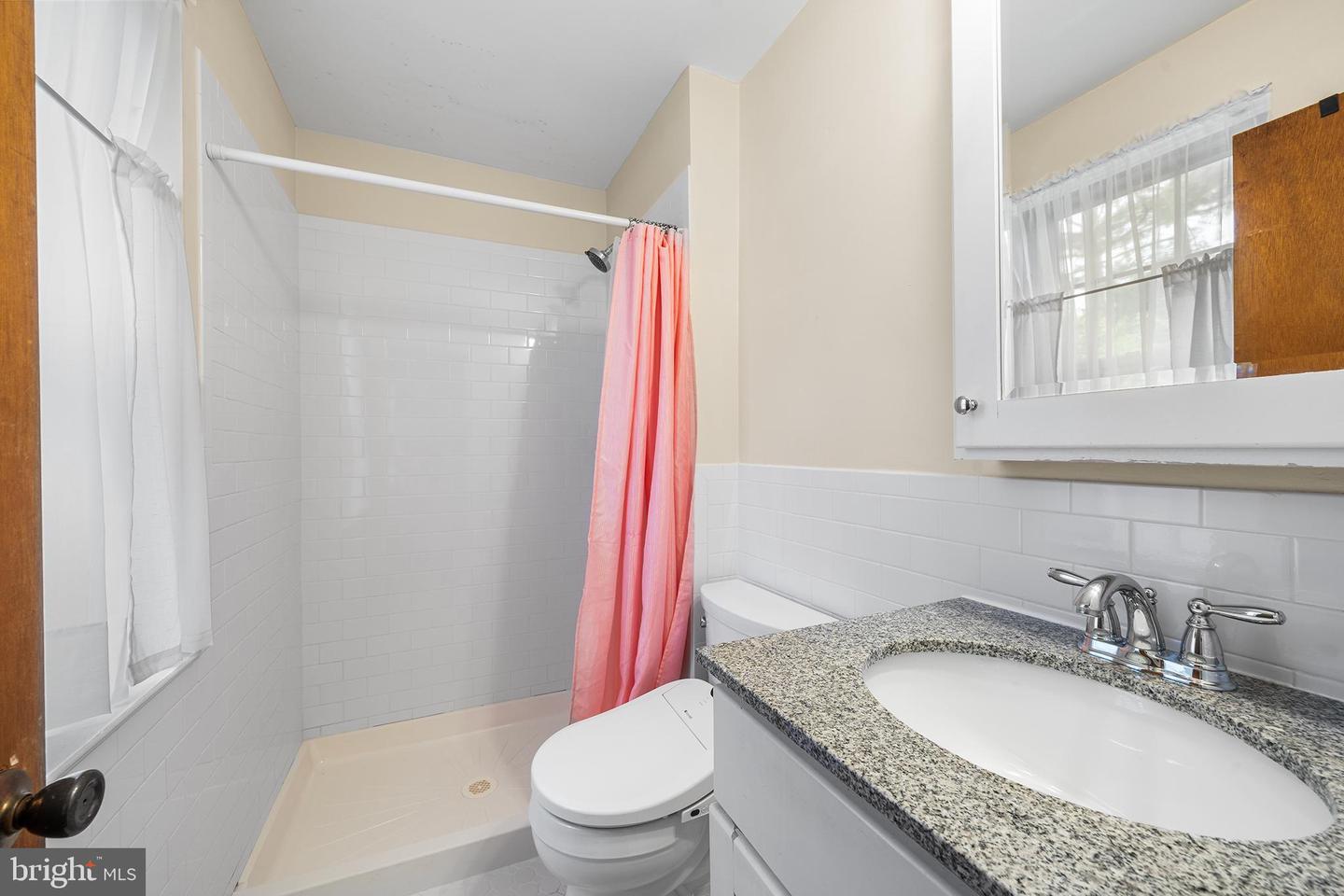 229 Bloomingdale Ave #1