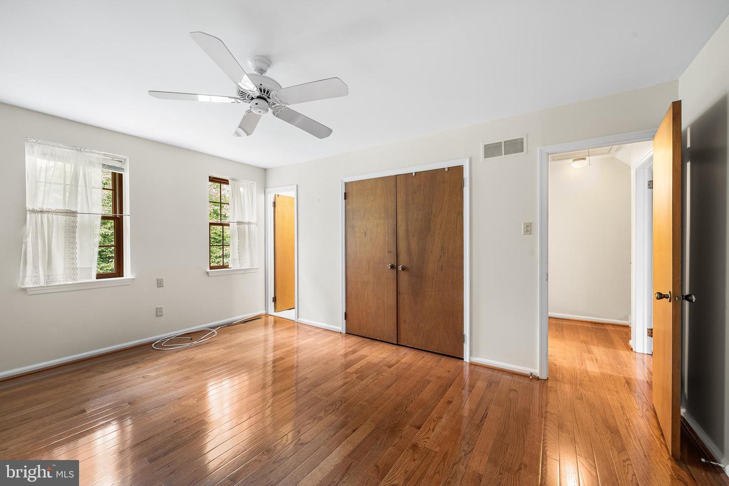229 Bloomingdale Ave #1