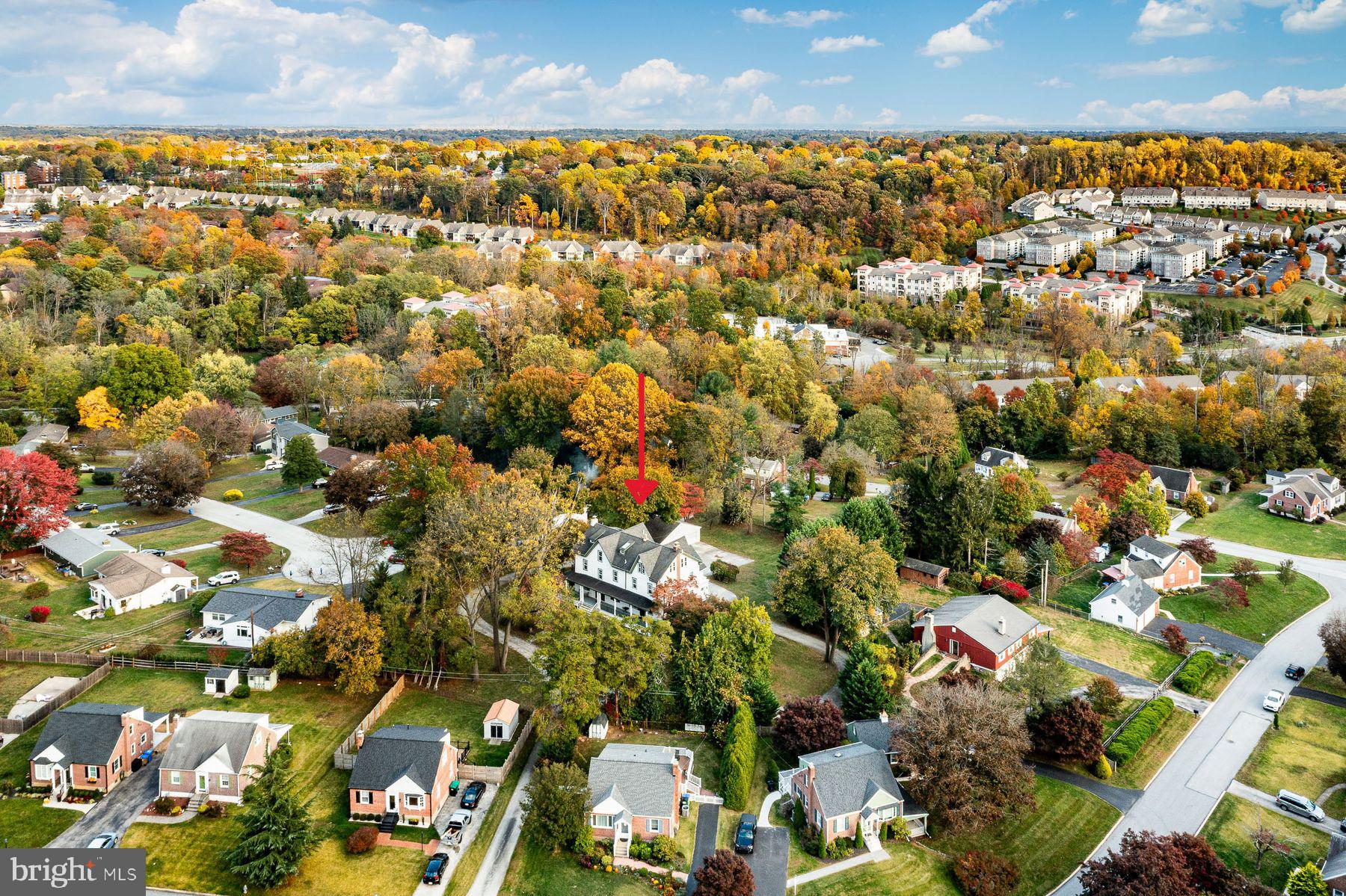 34 1/2 MARY JANE LANE