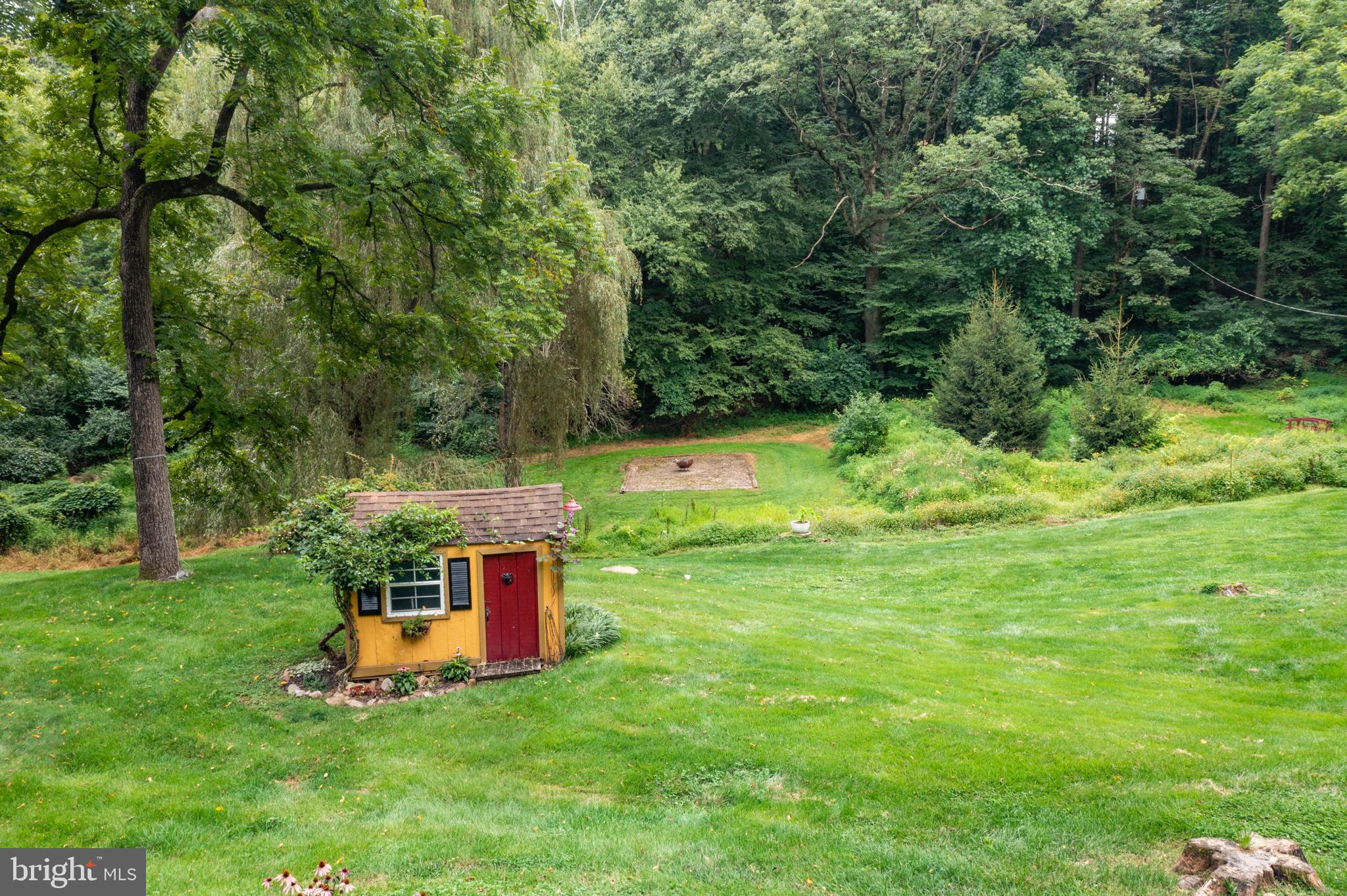 6407 Winding ROAD