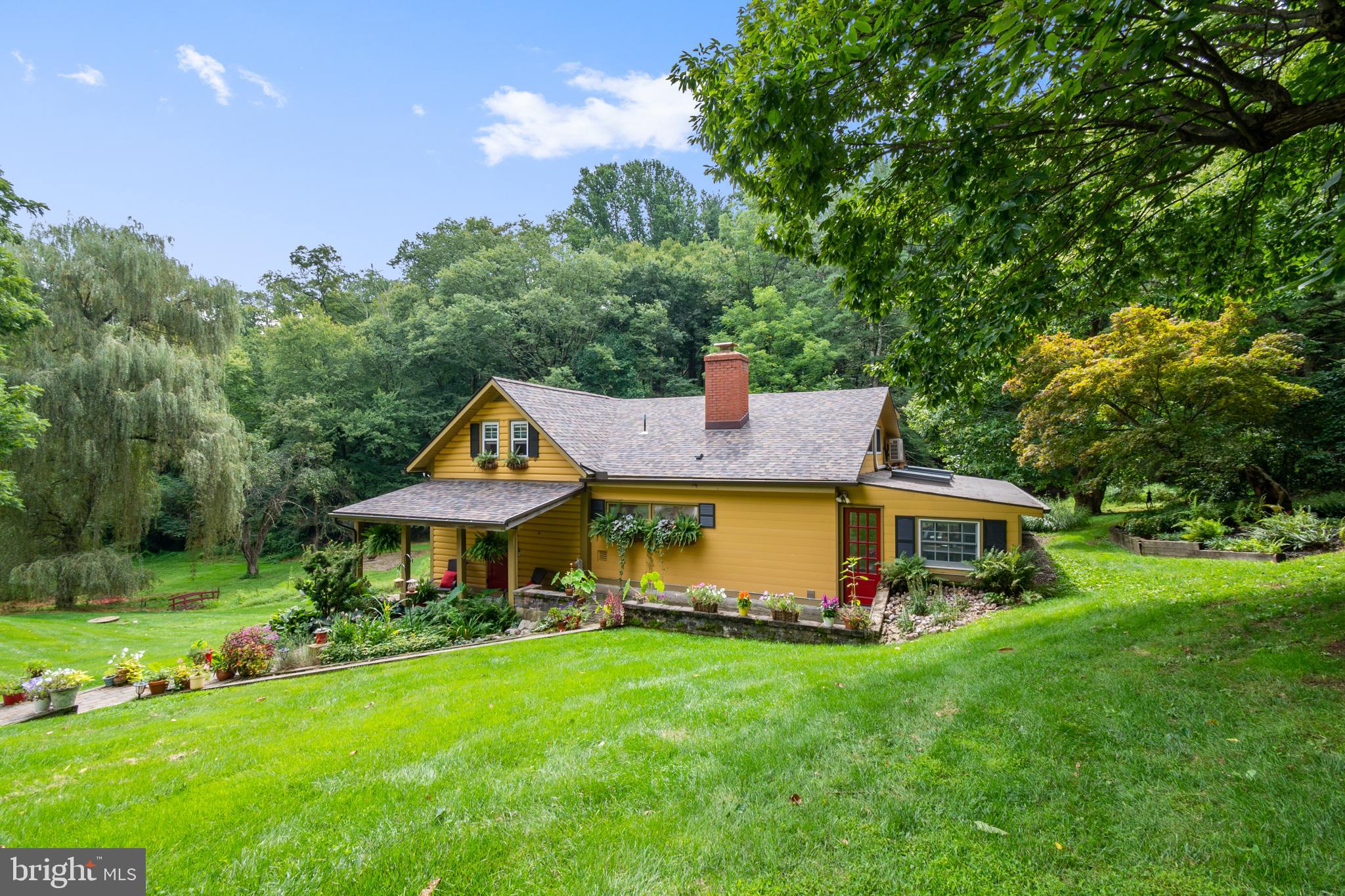 6407 Winding ROAD