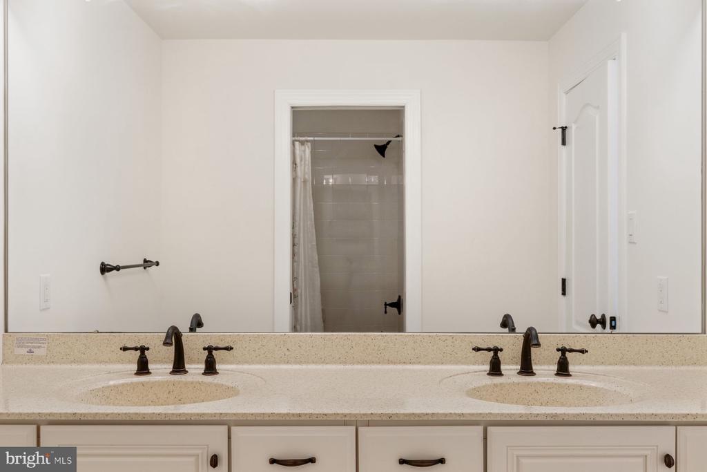 4300 Liberty Creek Pkwy