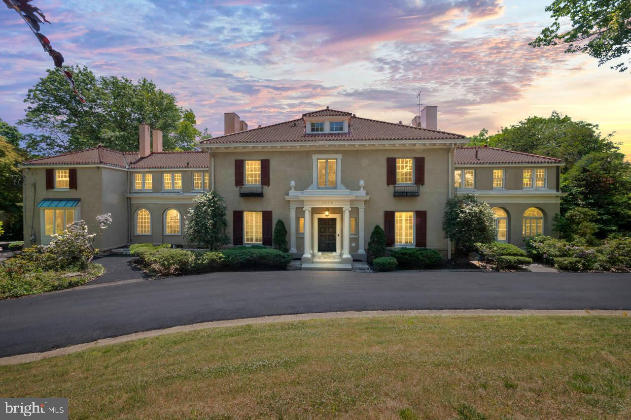 1539 Hampton