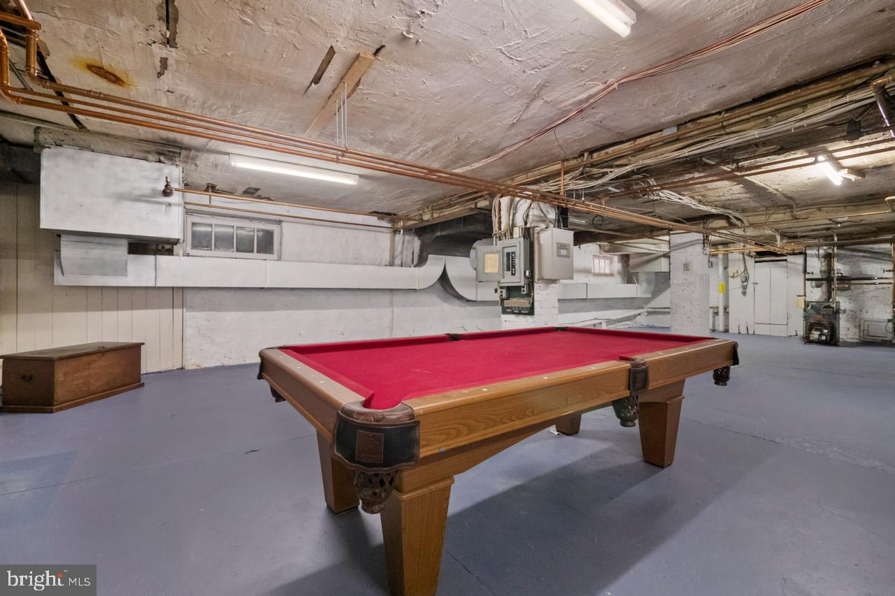 1539 Hampton