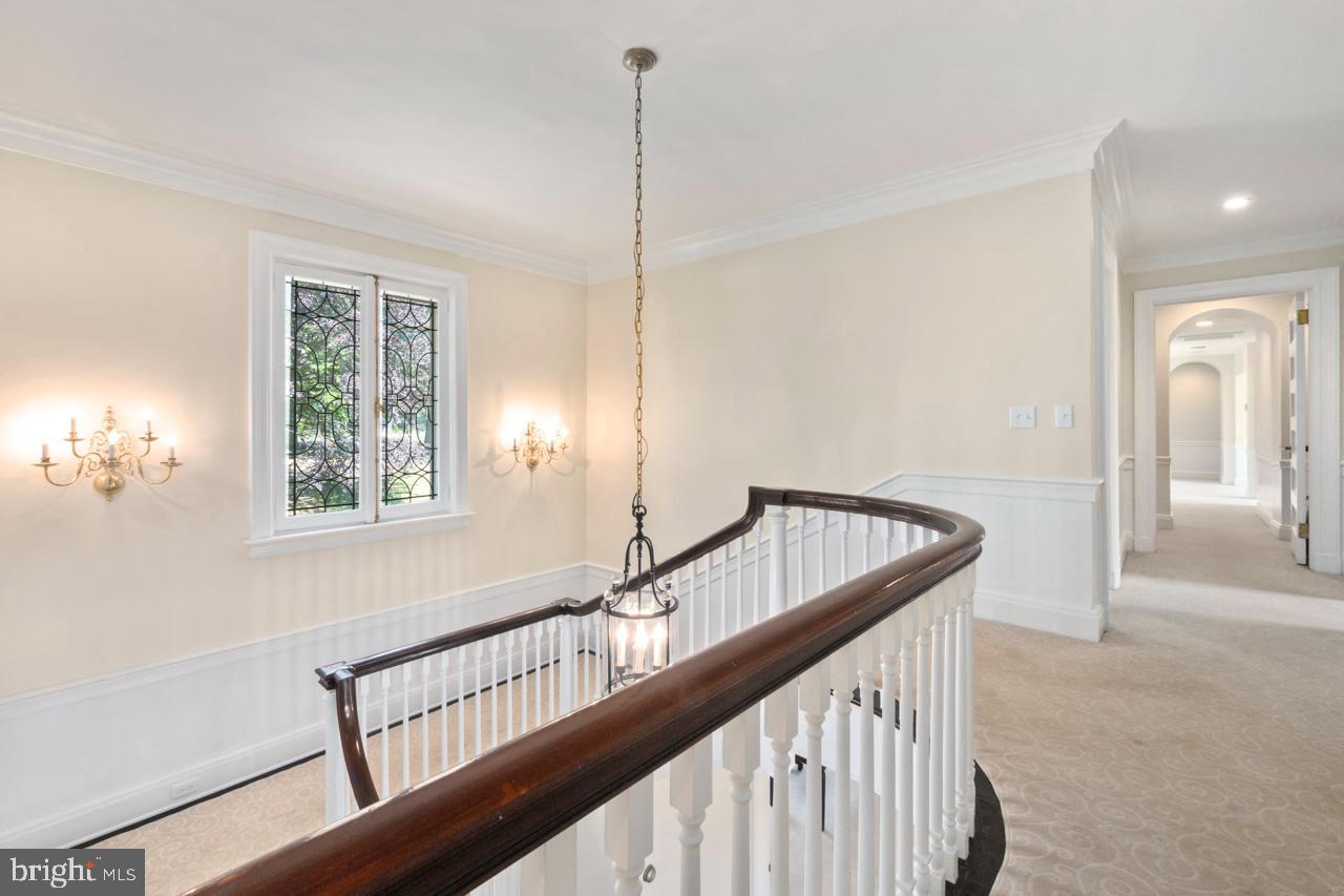 1539 Hampton