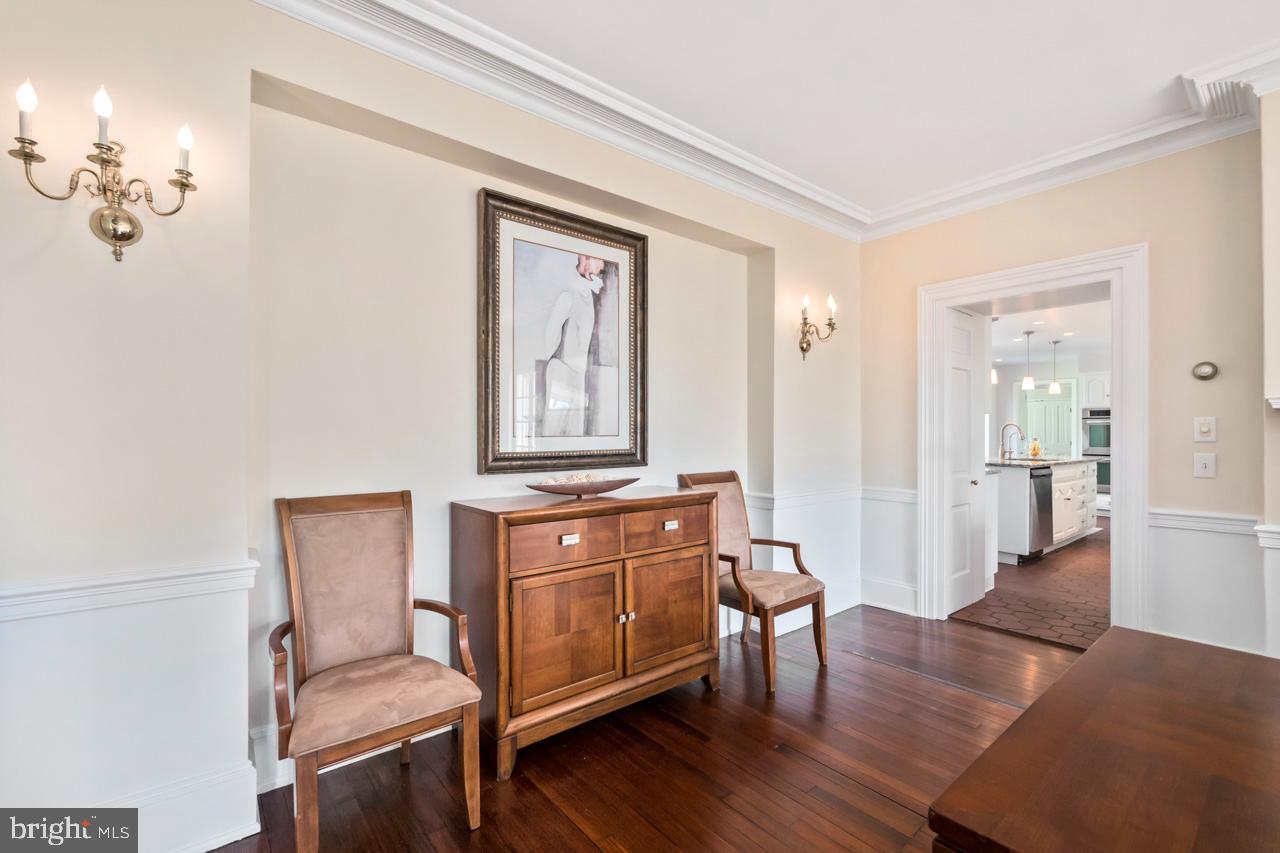 1539 Hampton