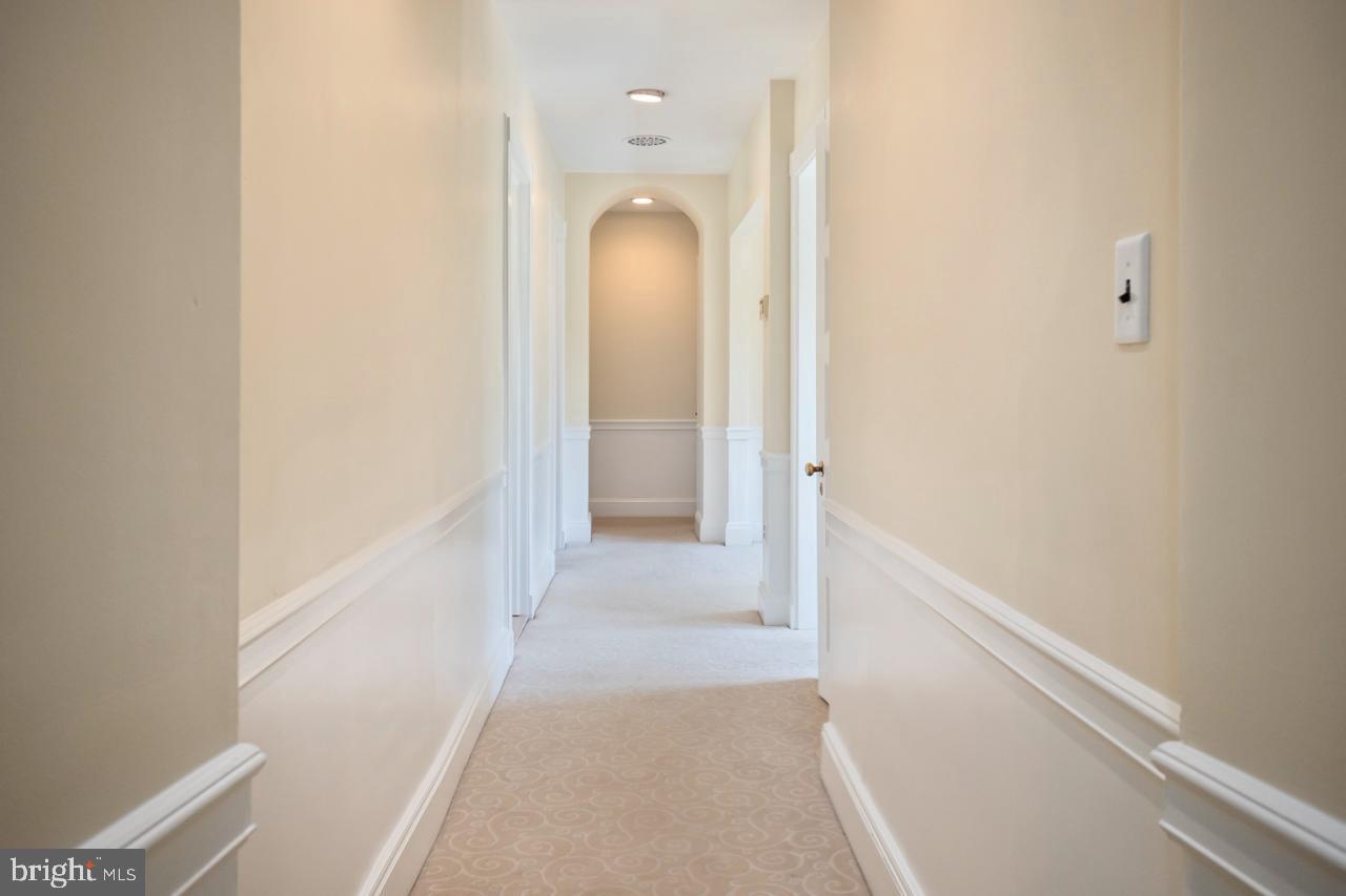 1539 Hampton