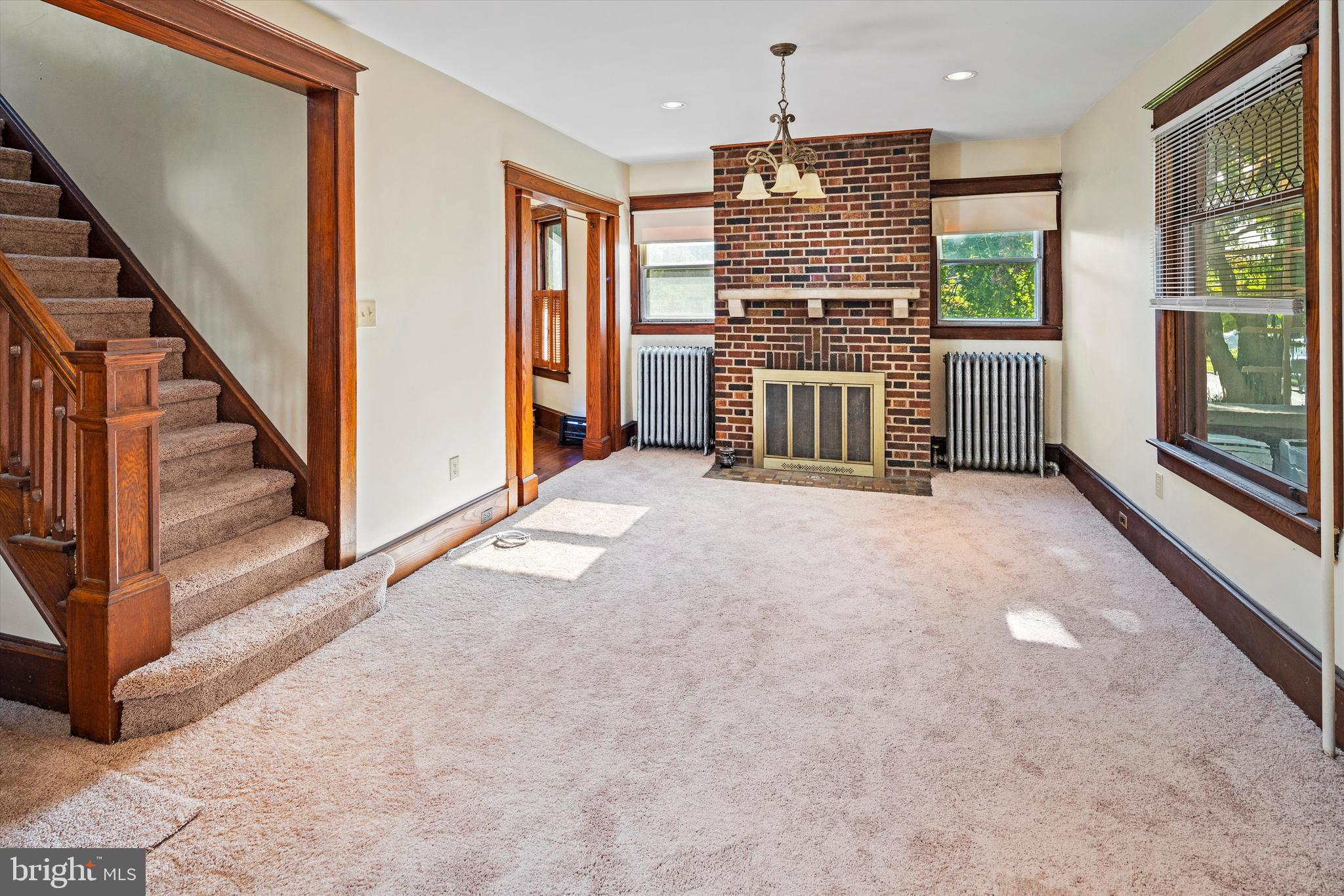 525 Lincoln AVENUE