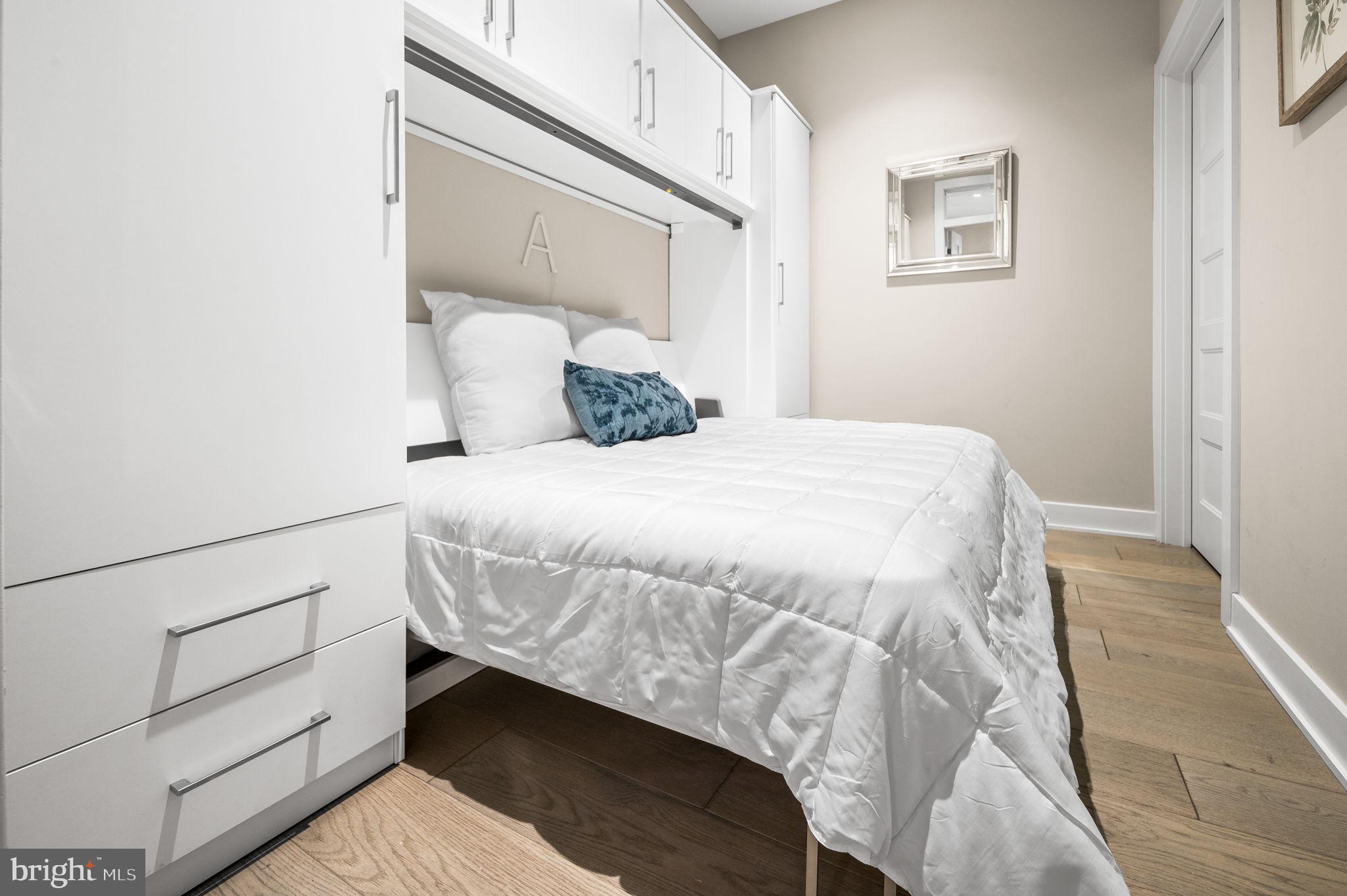 575 S Goddard Blvd #310