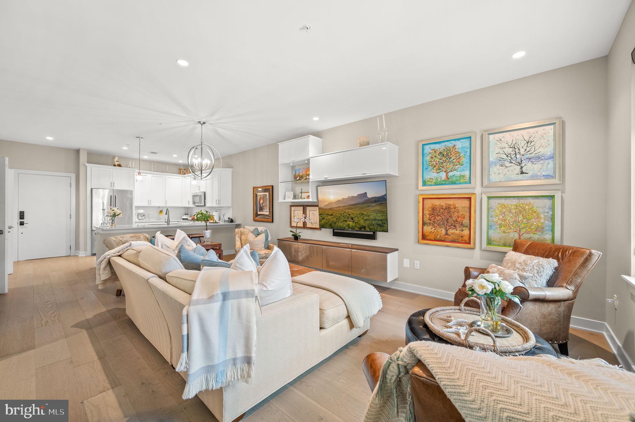 575 S Goddard Blvd #310