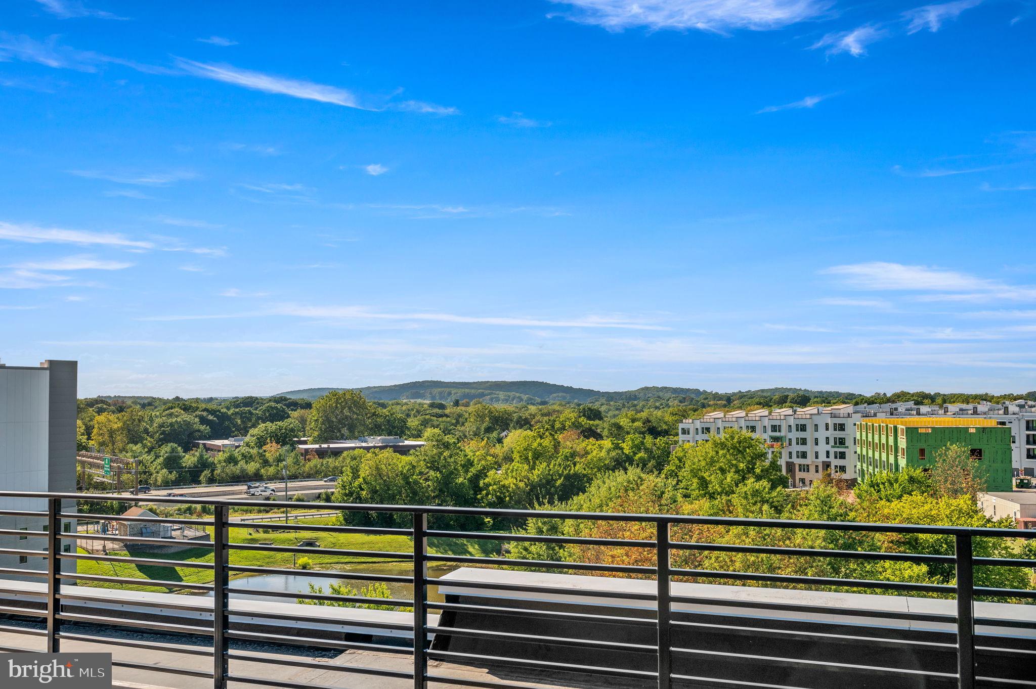 575 S Goddard Blvd #310