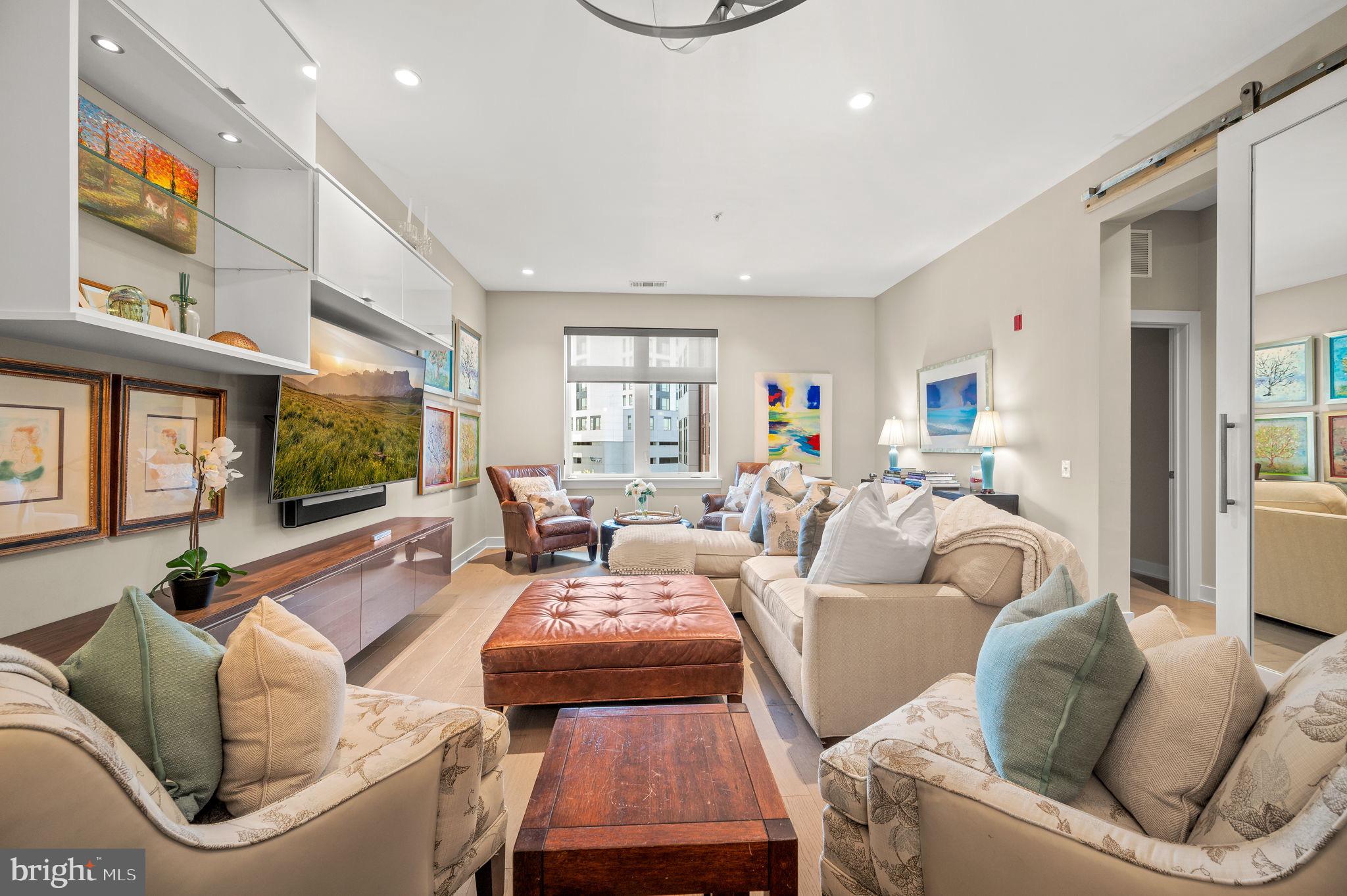 575 S Goddard Blvd #310