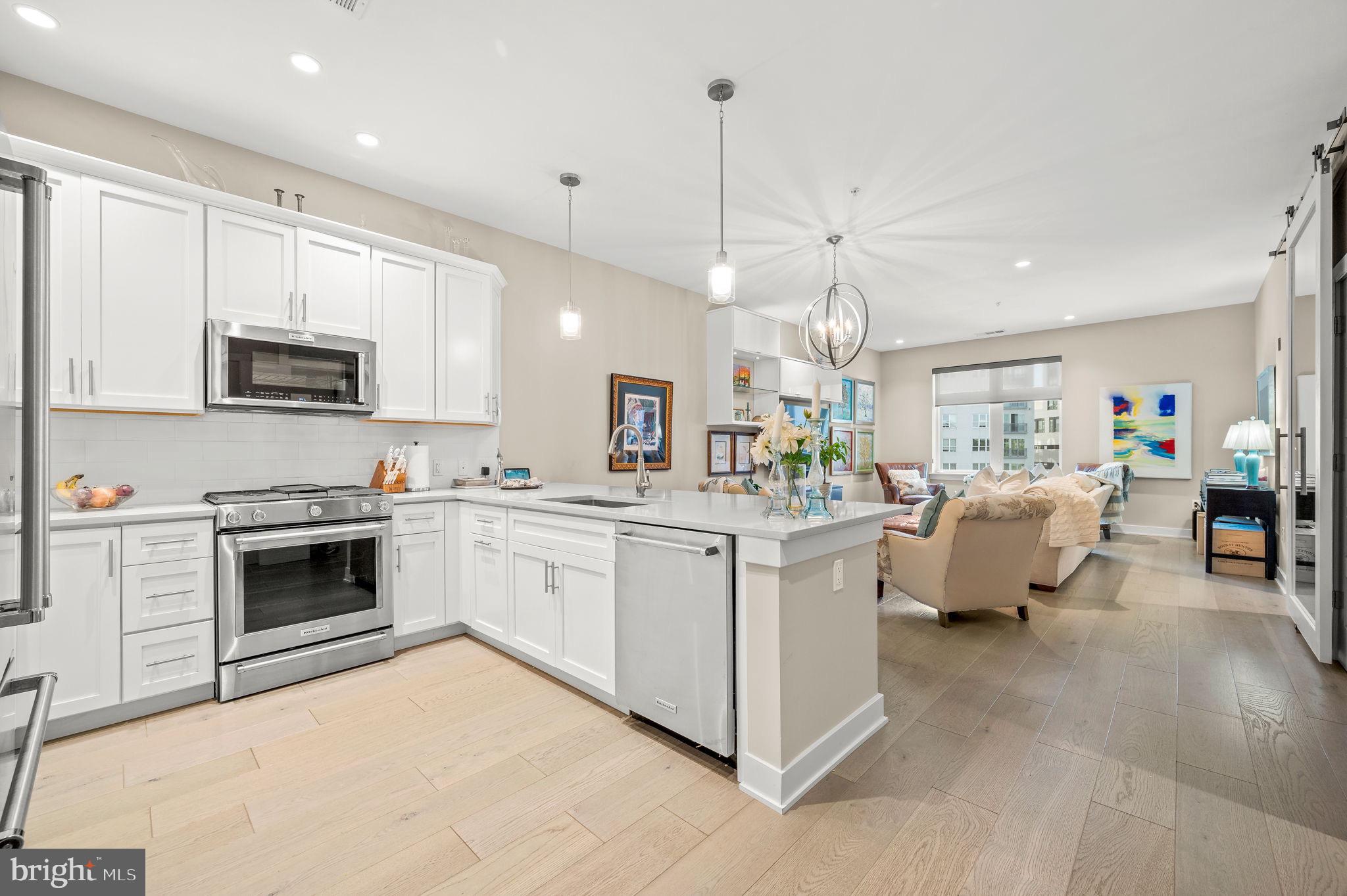 575 S Goddard Blvd #310
