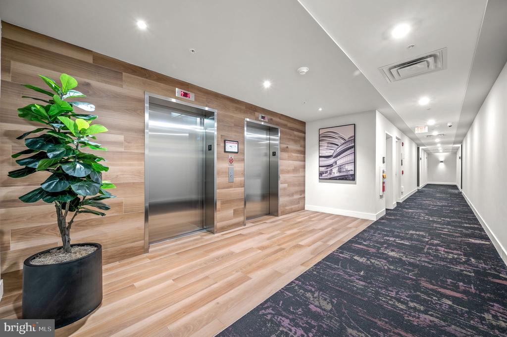 575 S Goddard Blvd #310
