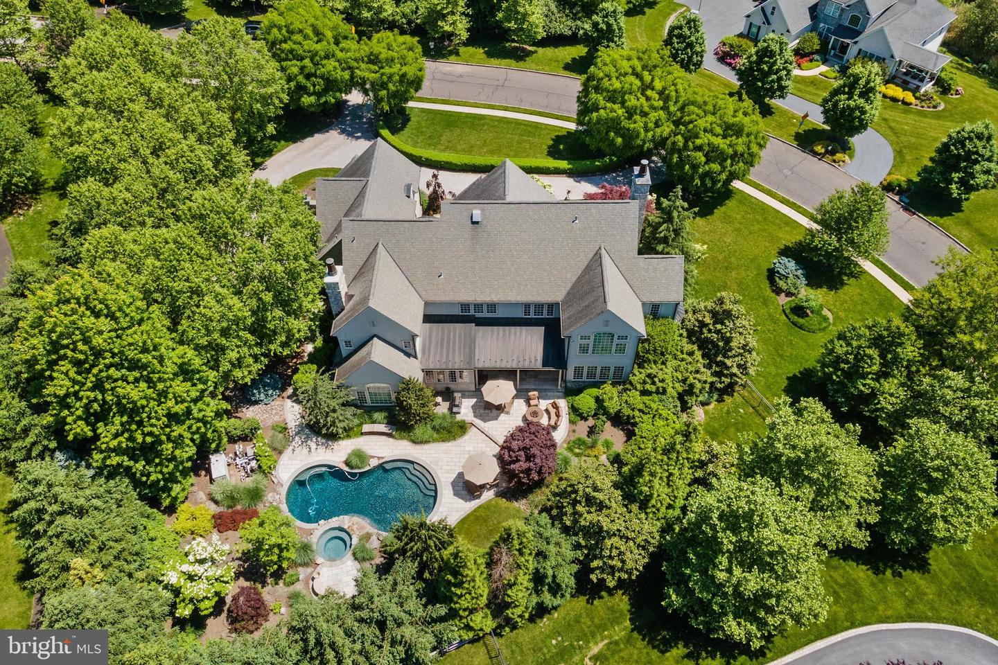909 N Penn Oak Rd