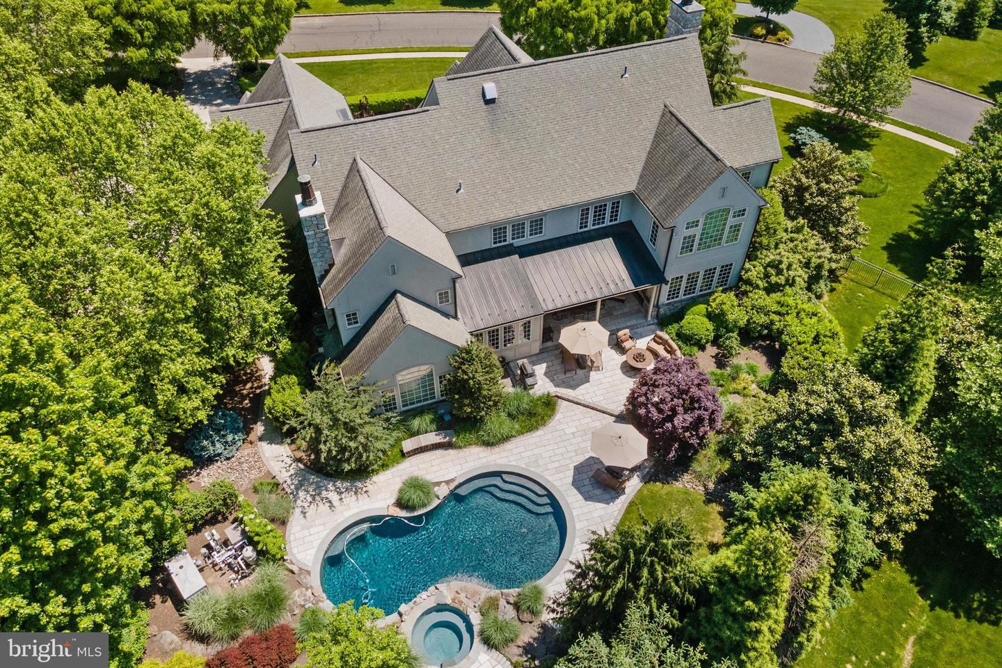 909 N Penn Oak Rd