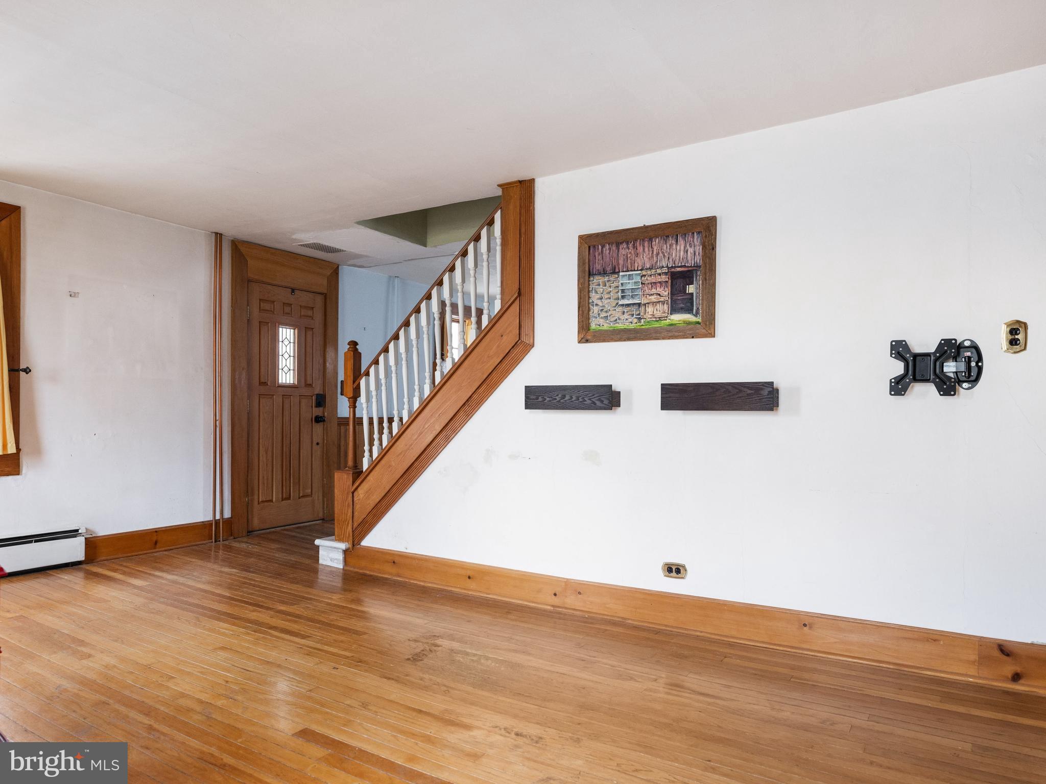 527 Walnut St