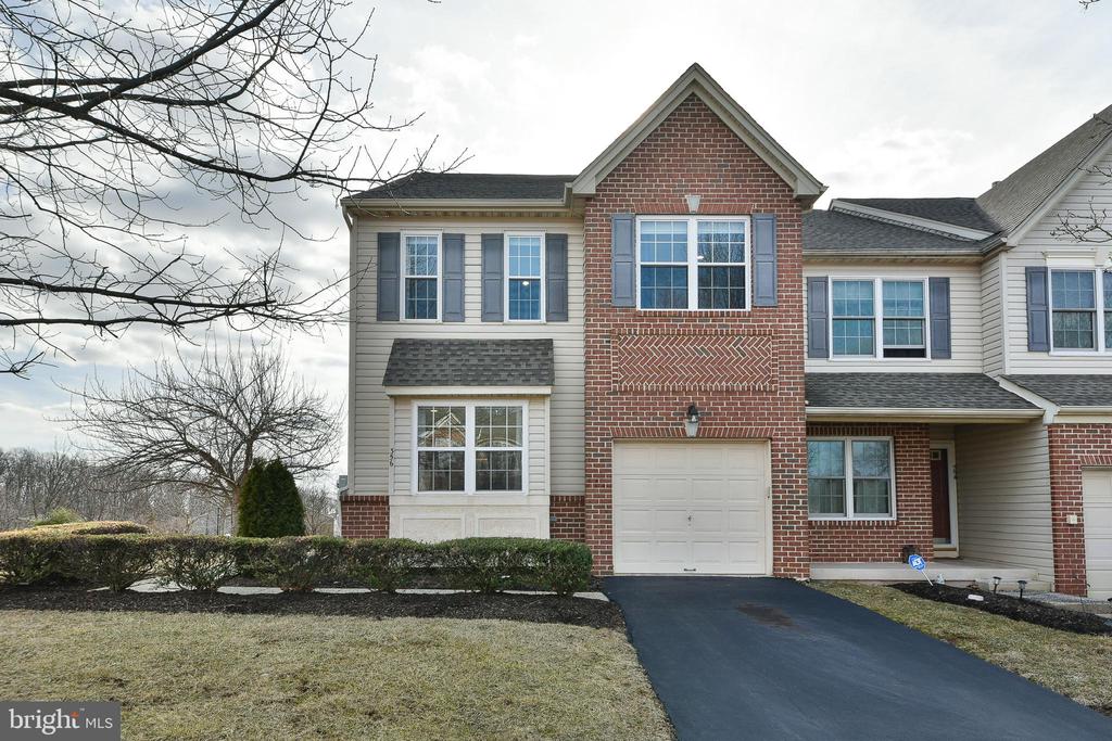 356 Belcourt Way