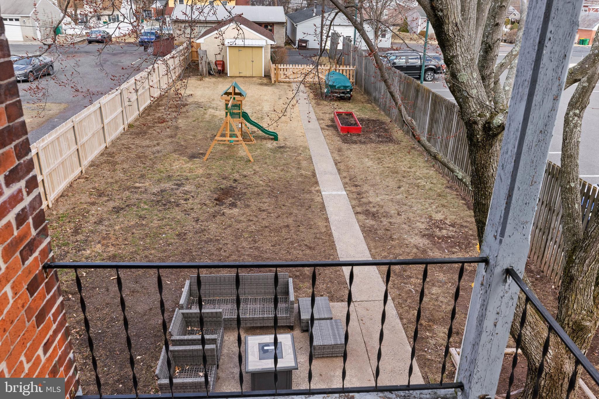 326 Main St