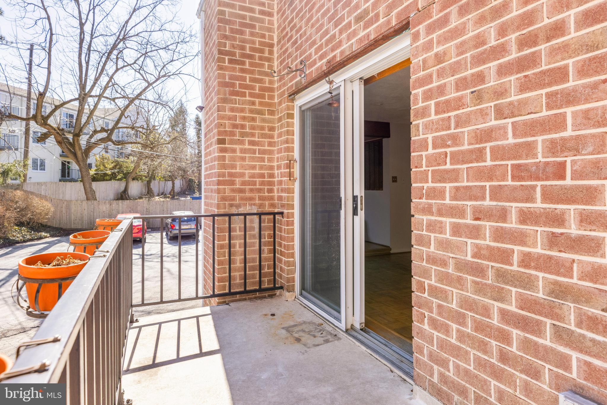 222 E Montgomery Ave #207