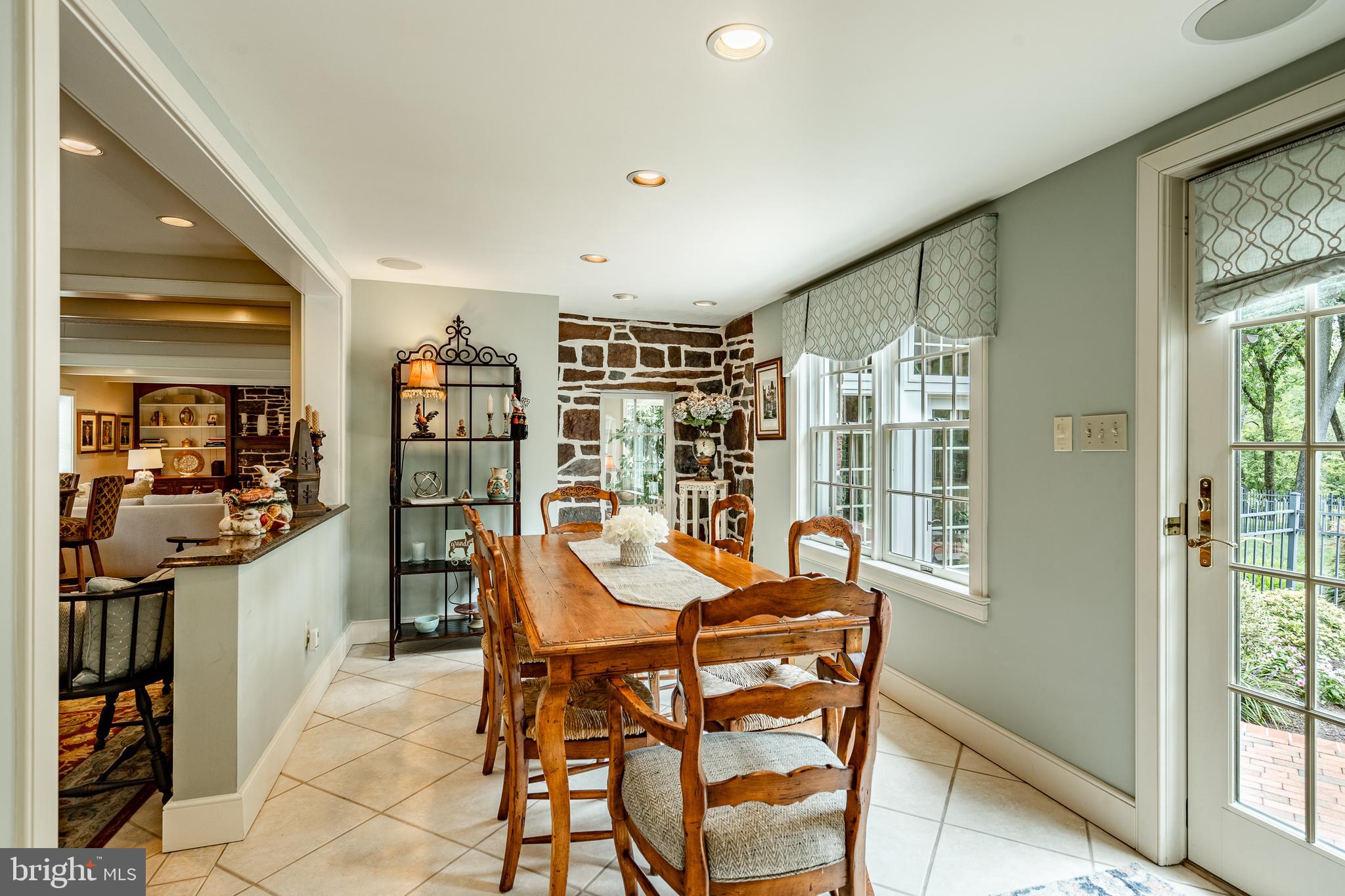 601 W PROSPECT (GWYNWOOD FARM) AVENUE