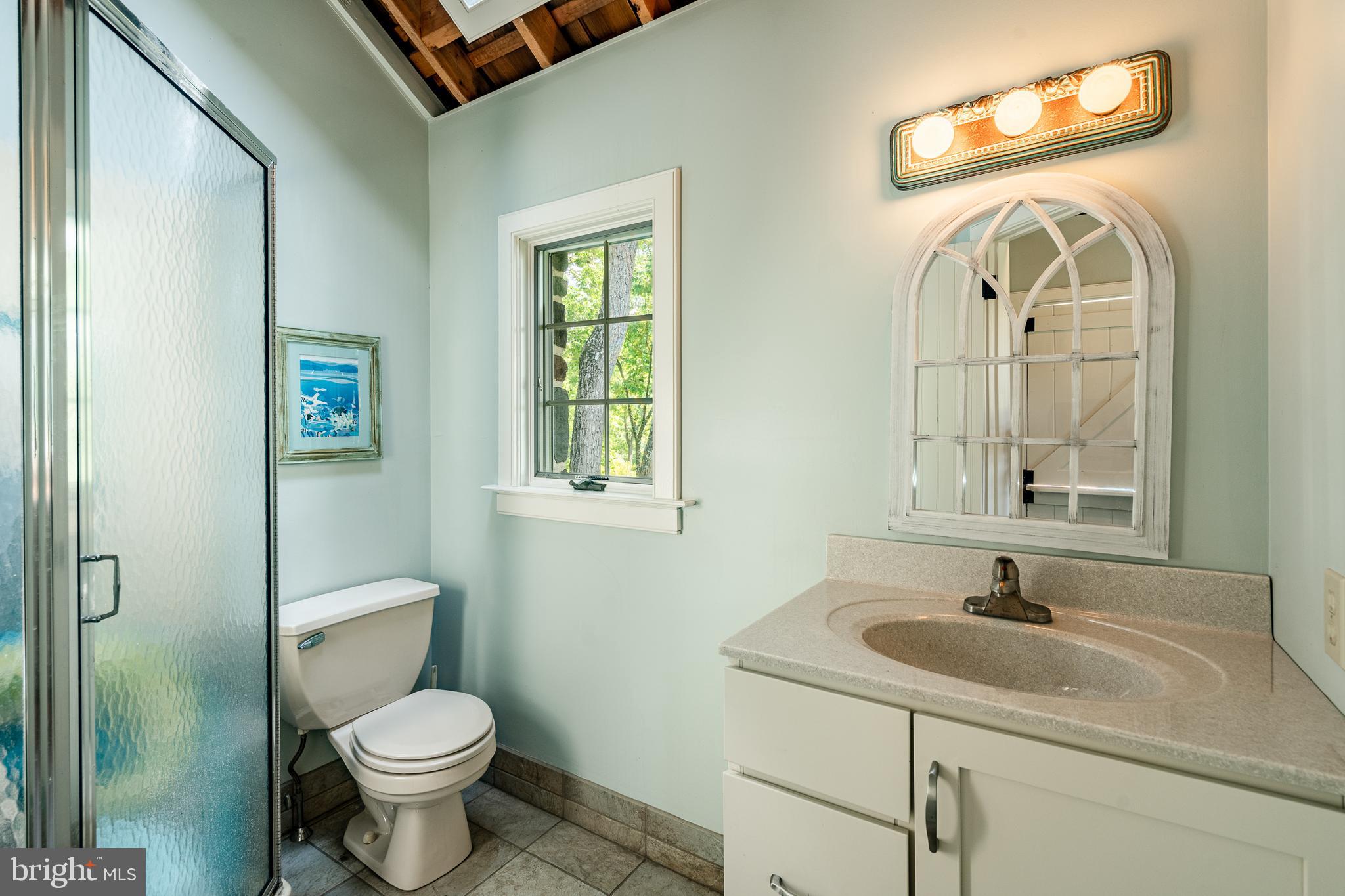 601 W PROSPECT (GWYNWOOD FARM) AVENUE