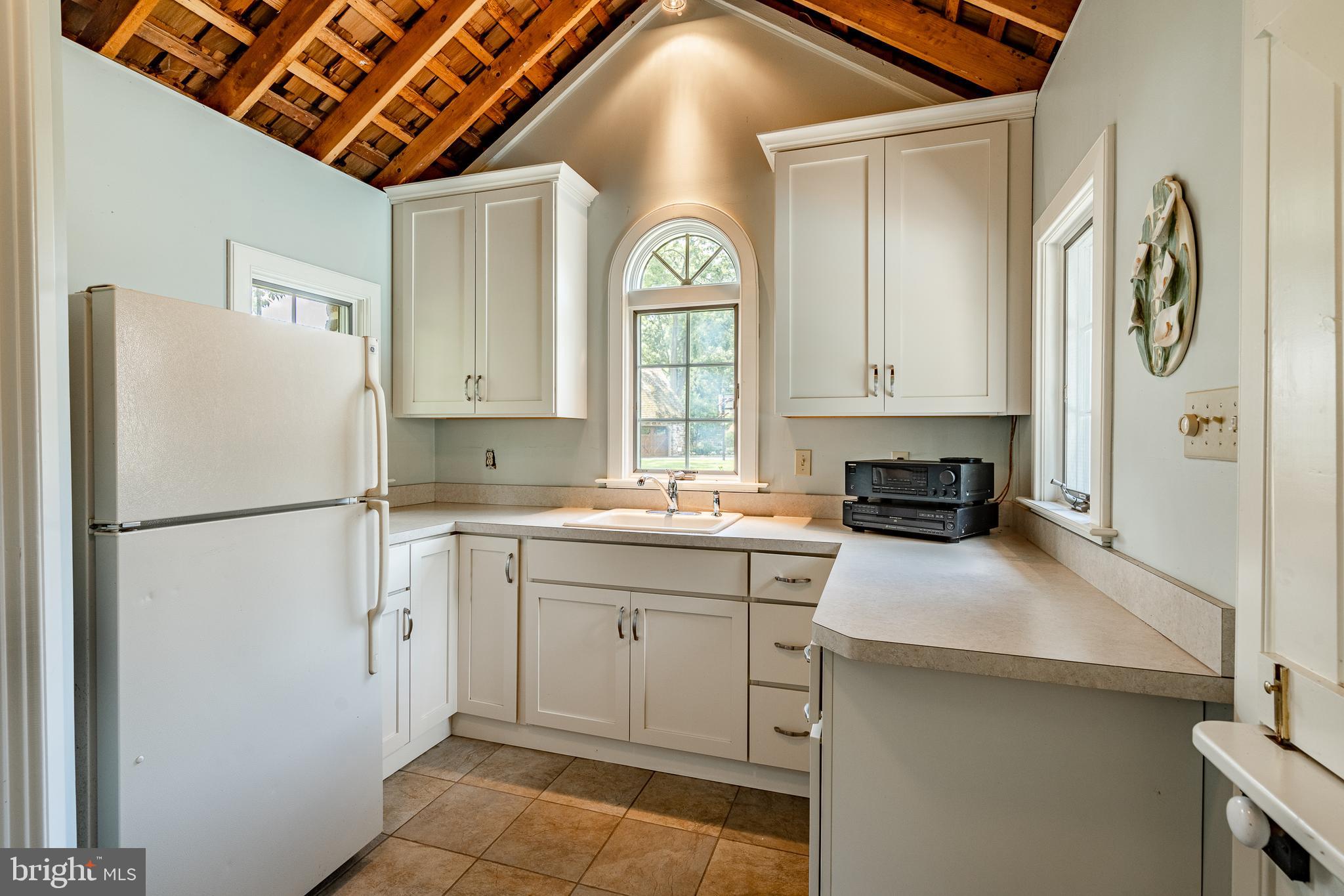 601 W PROSPECT (GWYNWOOD FARM) AVENUE