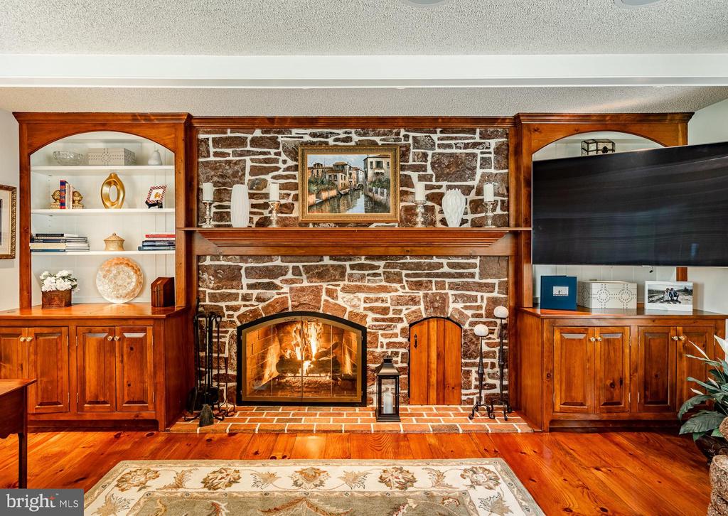 601 W PROSPECT (GWYNWOOD FARM) AVENUE