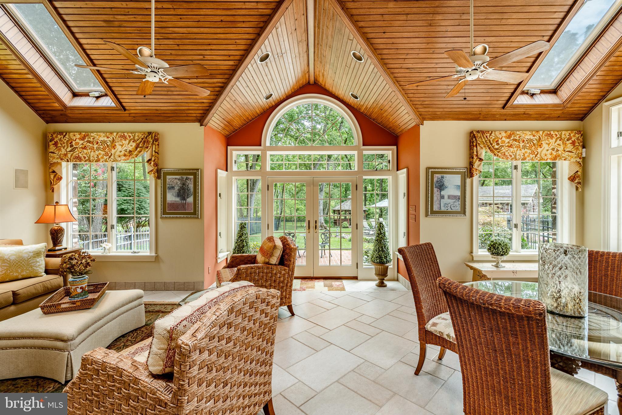 601 W PROSPECT (GWYNWOOD FARM) AVENUE