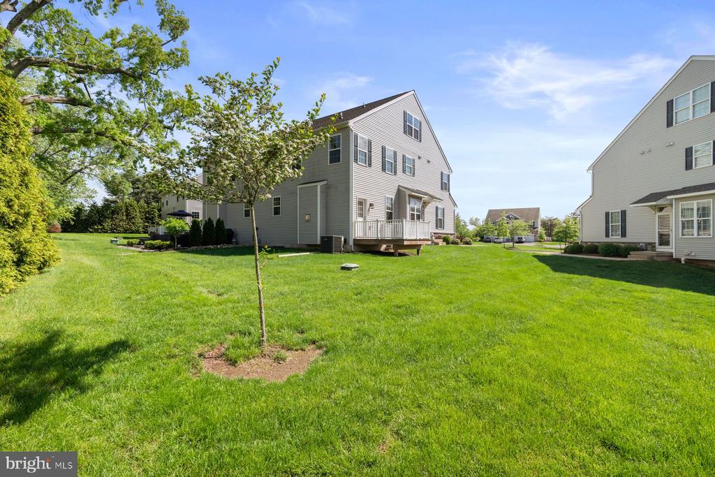 539 Berkley Pl