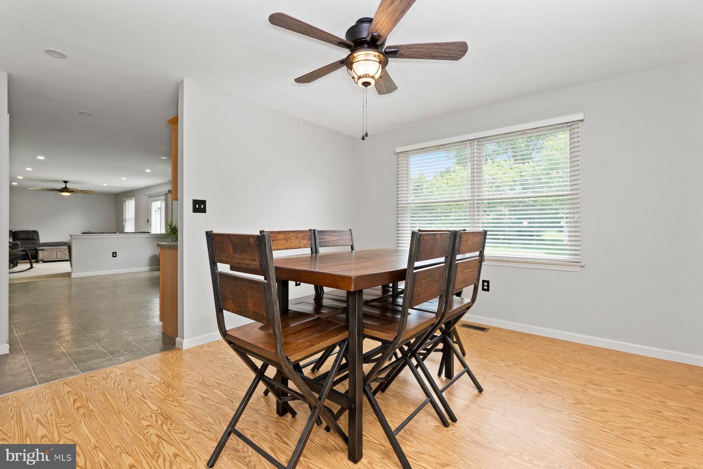 794 Hunter Dr