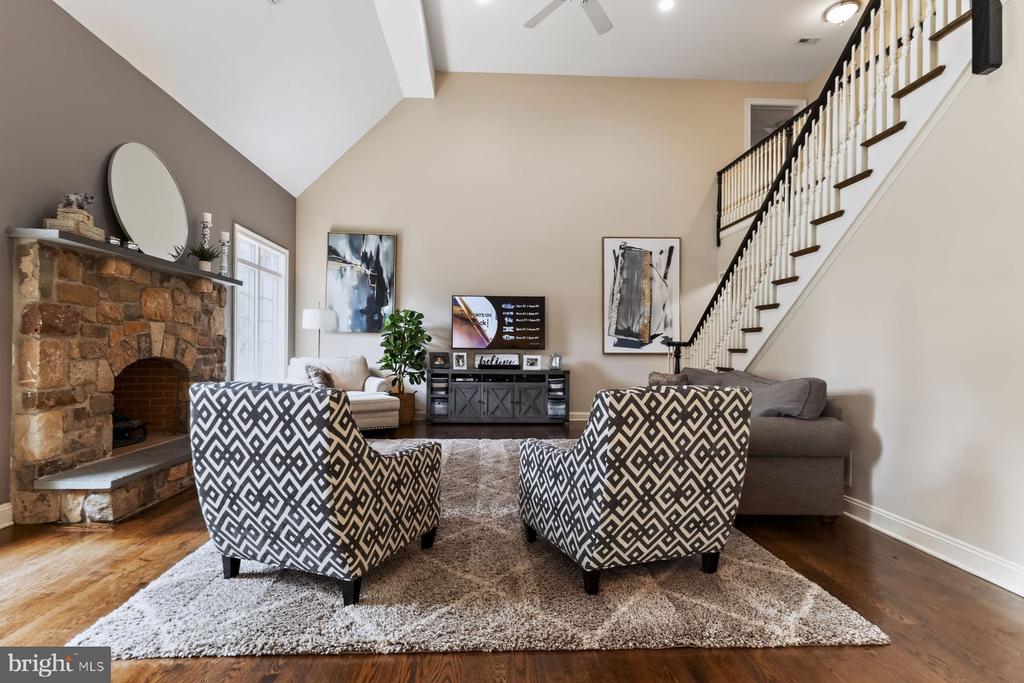 1424 EVANS ROAD