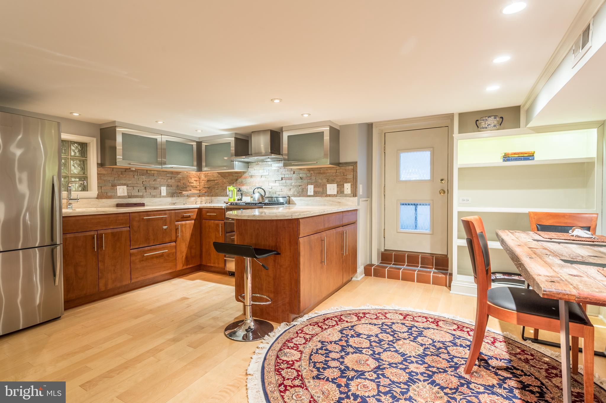 1831 Spruce STREET Unit: 1