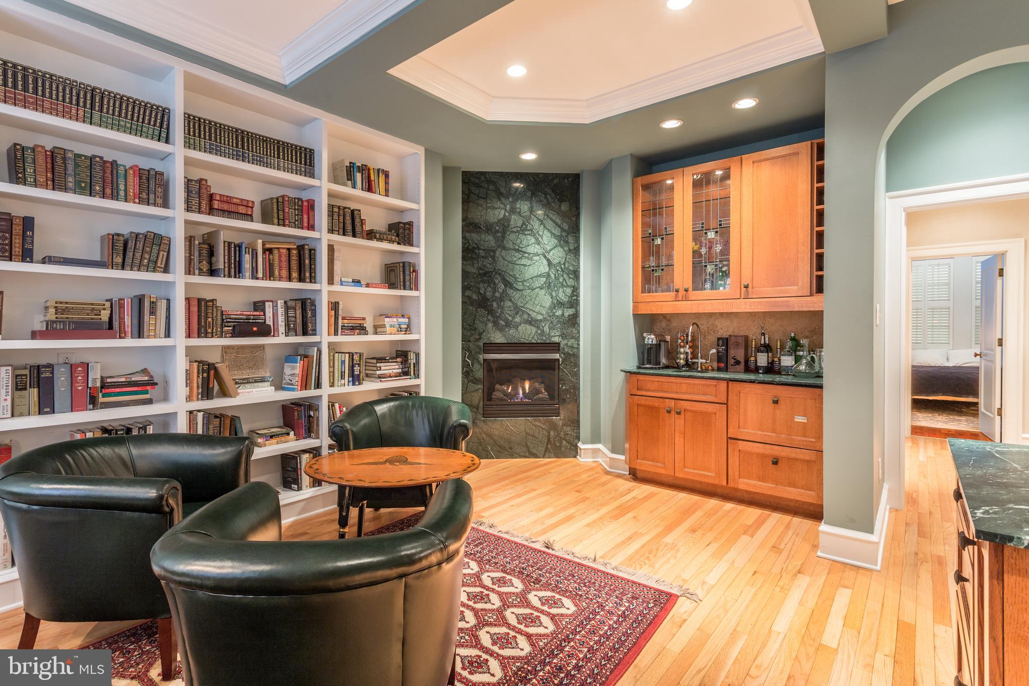 1831 Spruce STREET Unit: 1