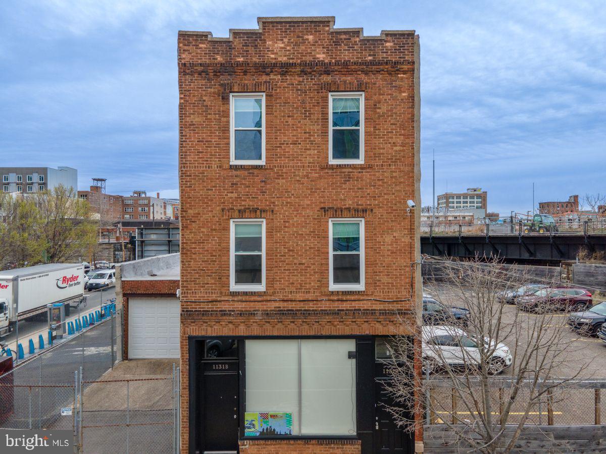 1131 Callowhill Street Unit: A