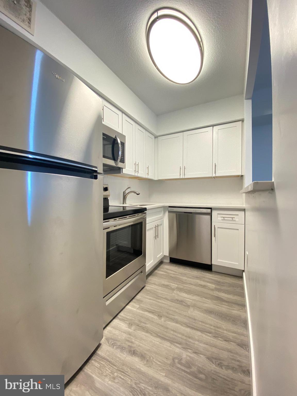 1420 Locust St #12h