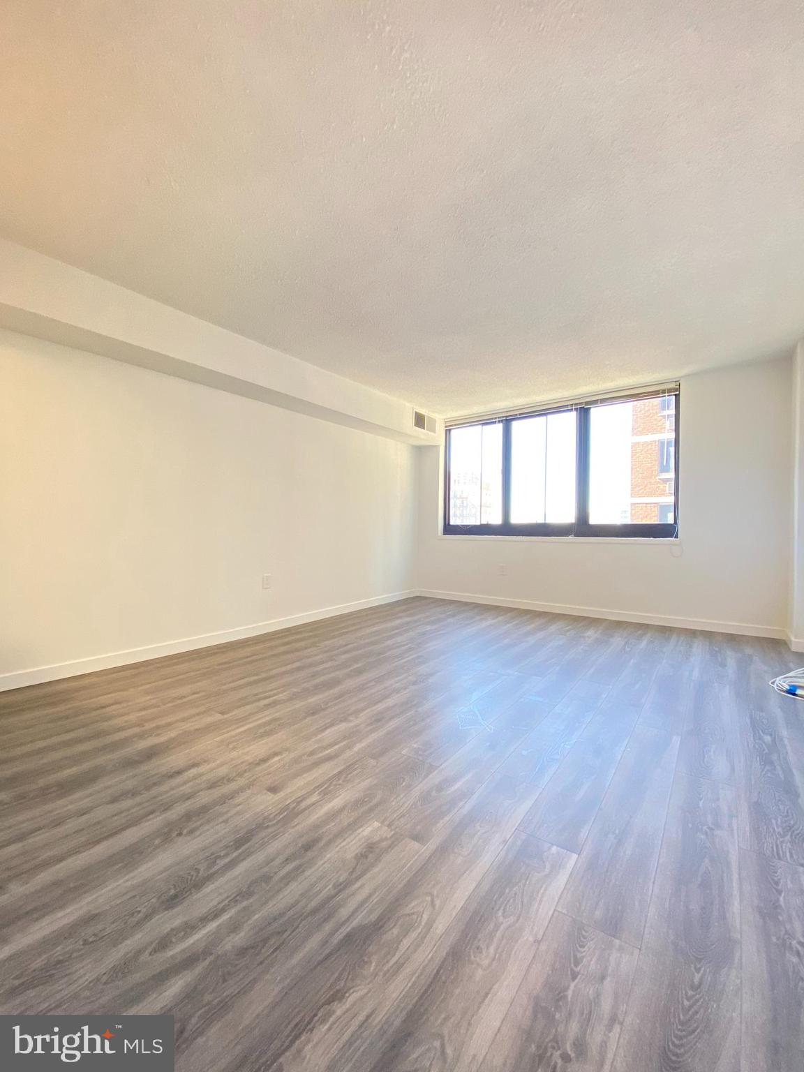 1420 Locust St #12h