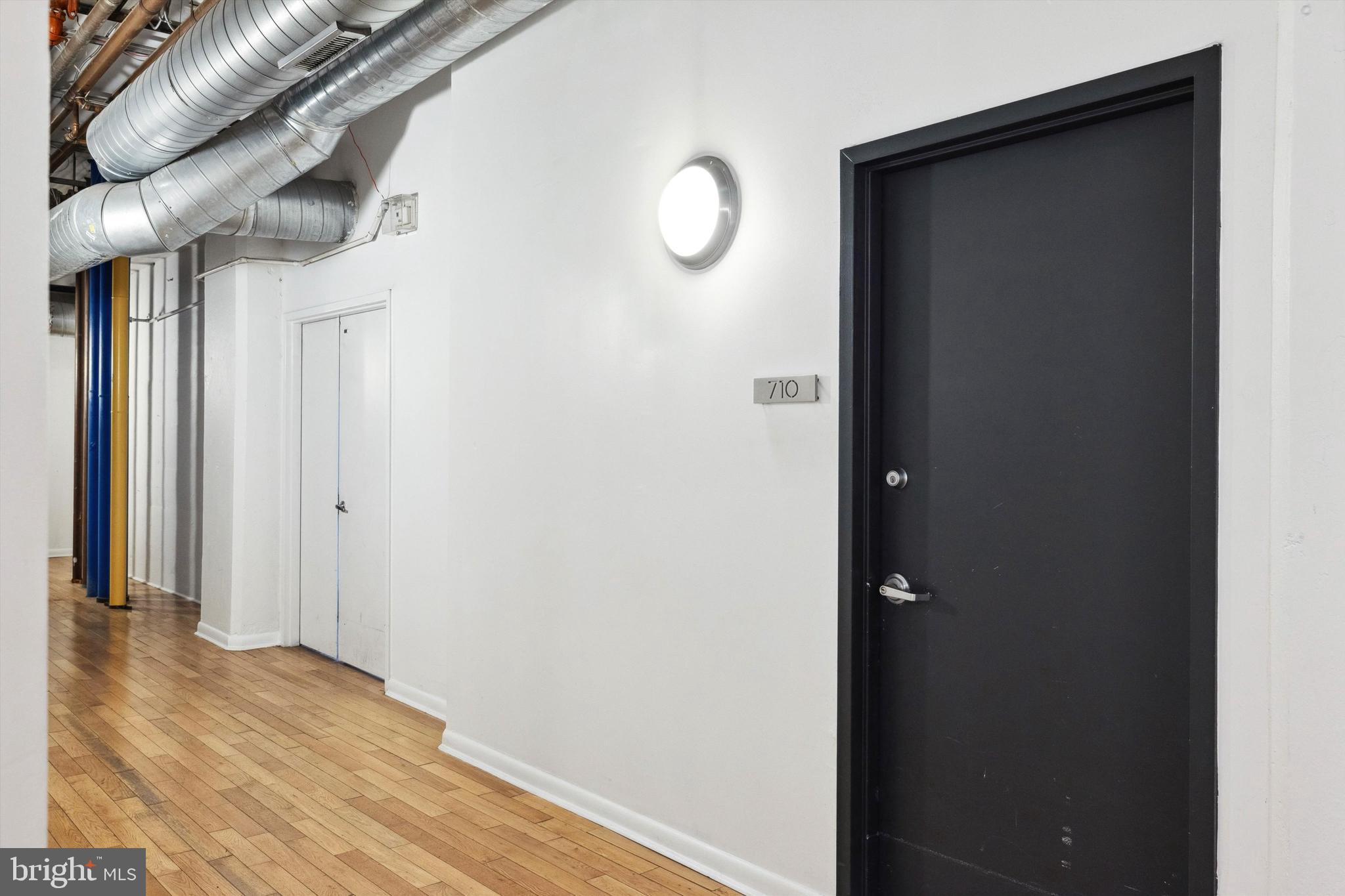 2200-28 Arch St #710