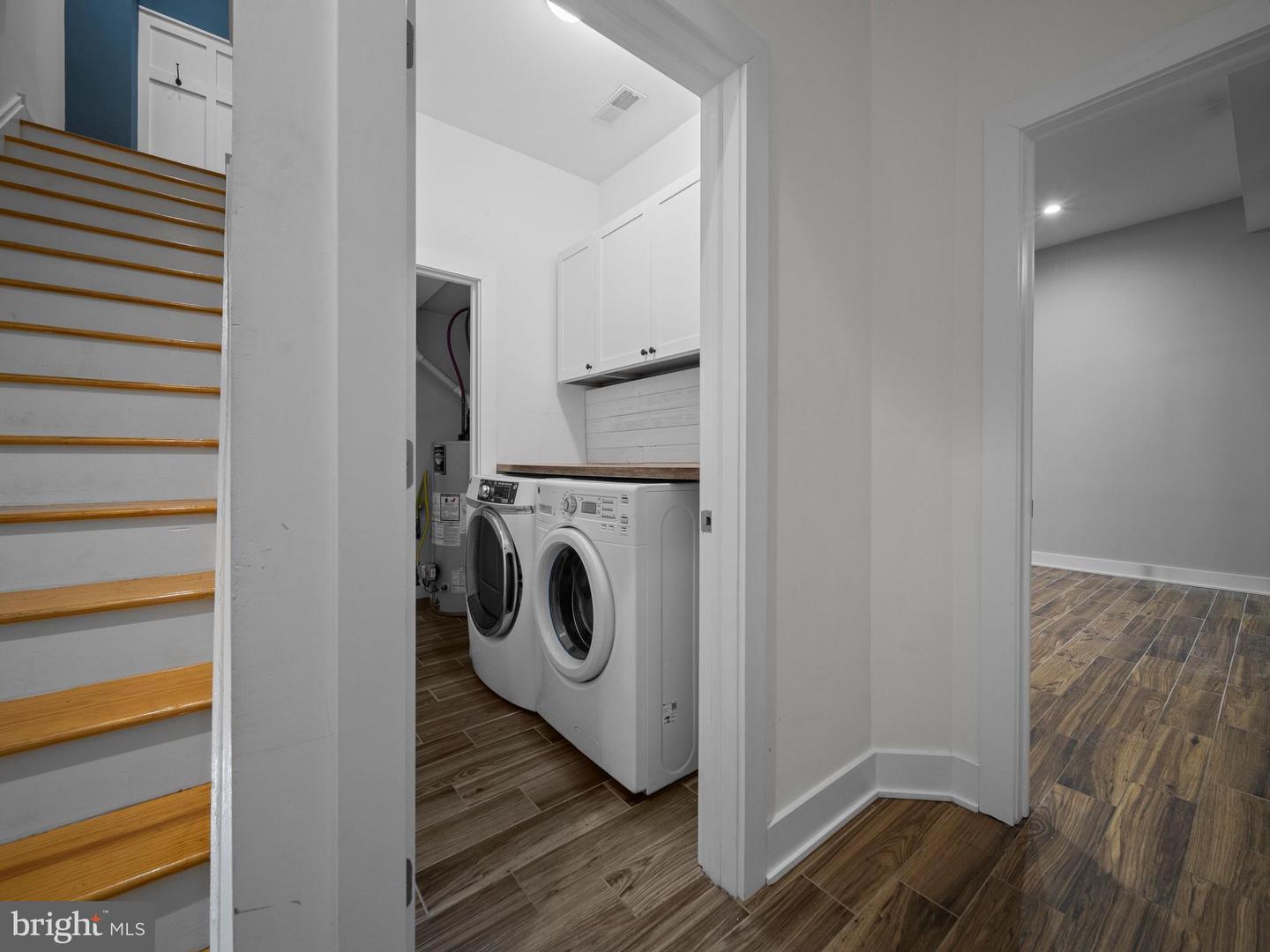 106-112-12 W Jefferson St #2