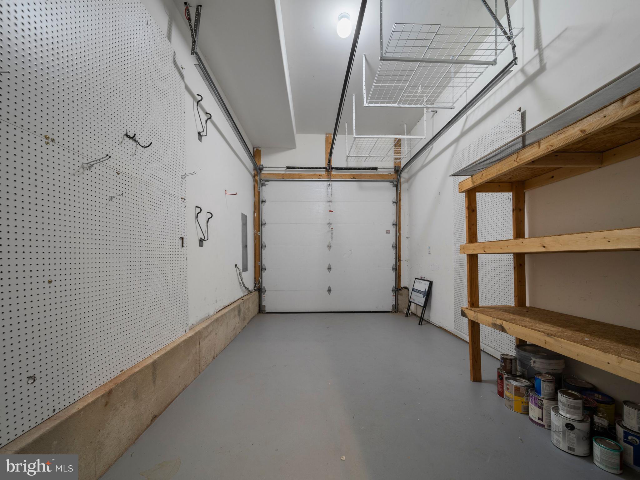 106-112-12 W Jefferson St #2