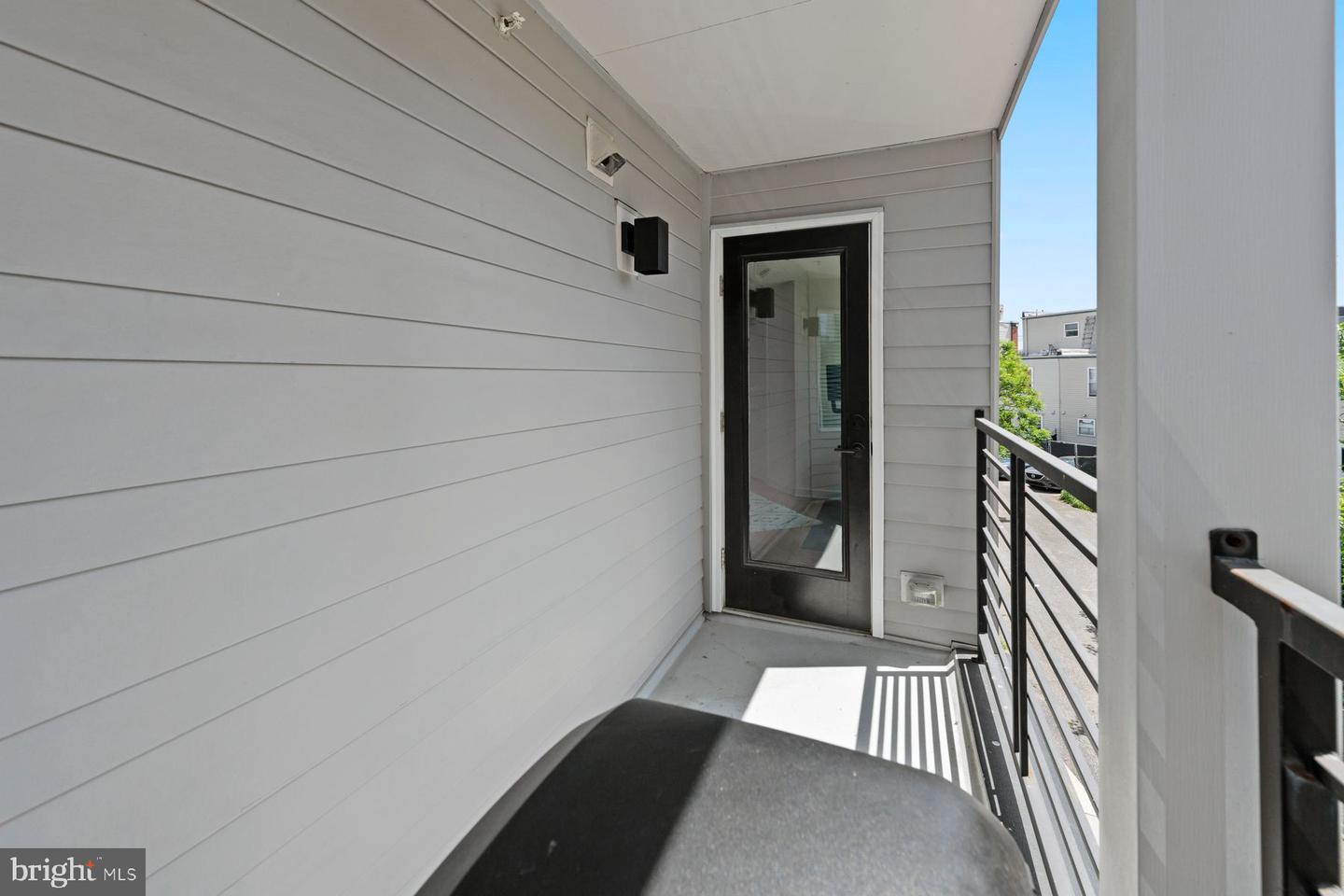 1716 Cambridge St #3