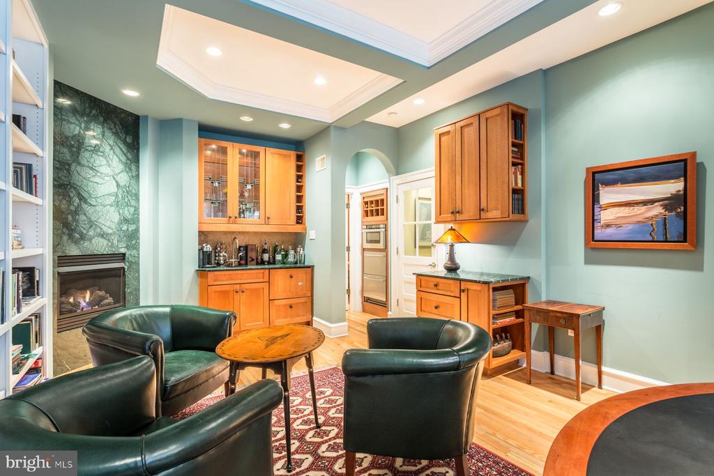 1831 Mutli-Unit Spruce Street