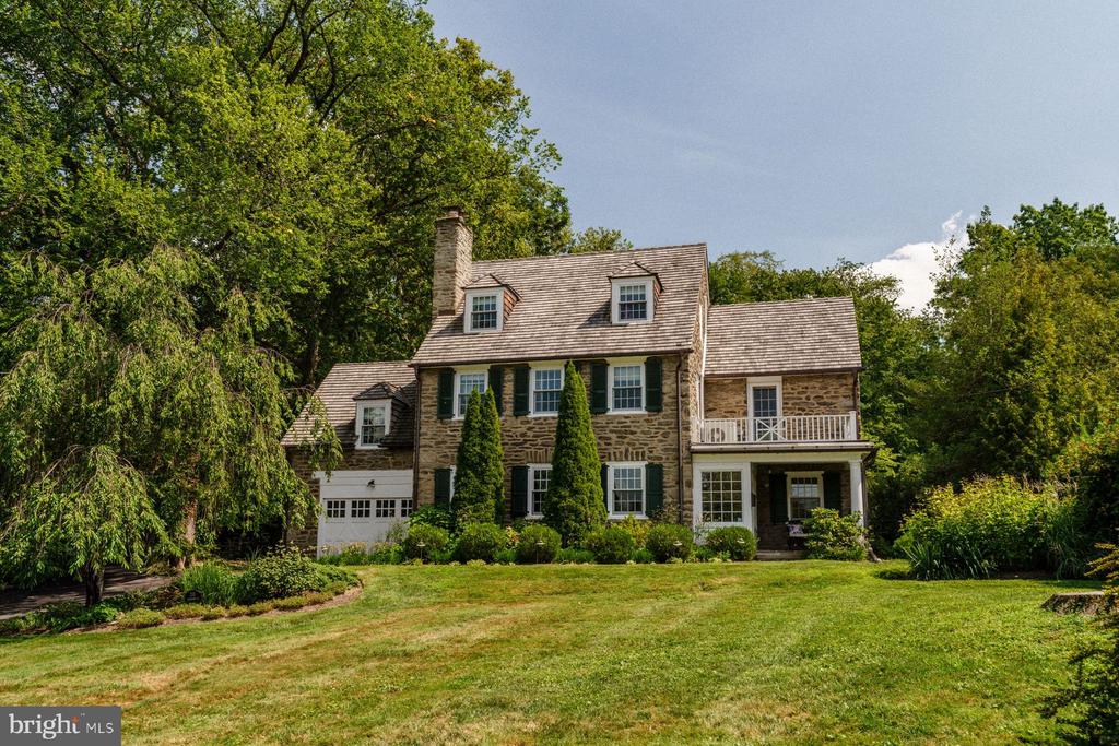 210 WHITEMARSH