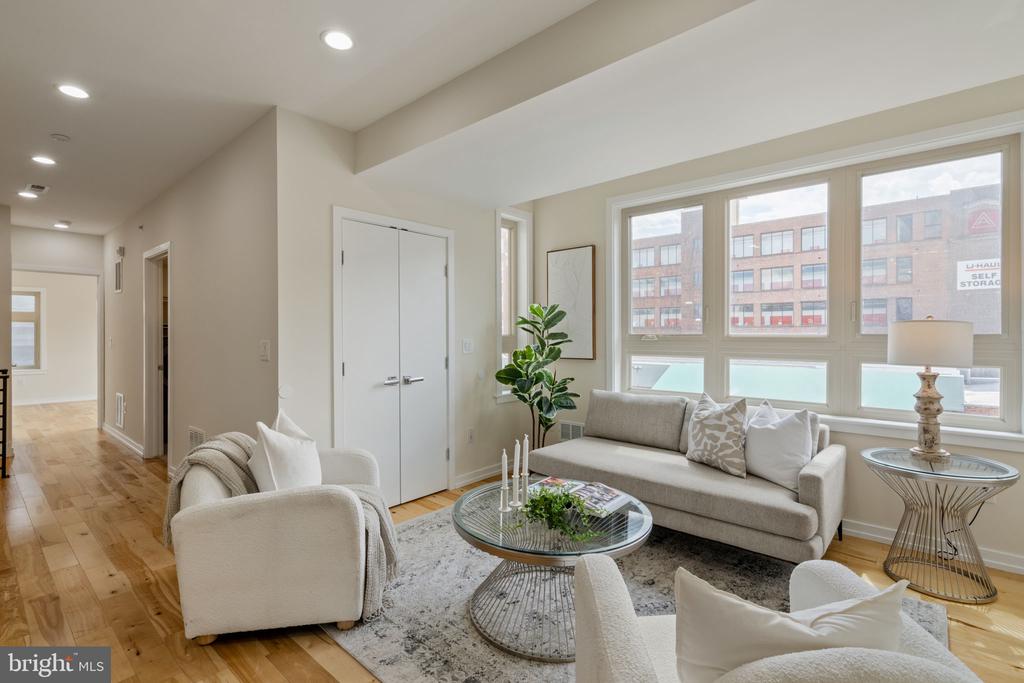 1013 S 12TH STREET 00 3