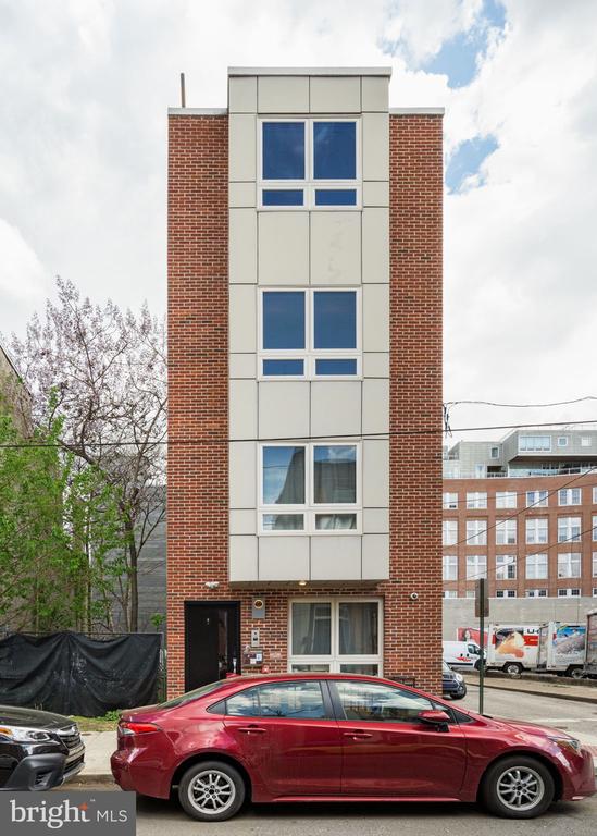1013 S 12TH STREET 00 3