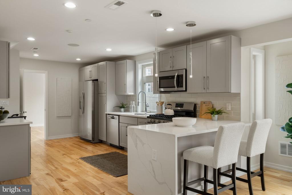 1013 S 12TH STREET 00 3