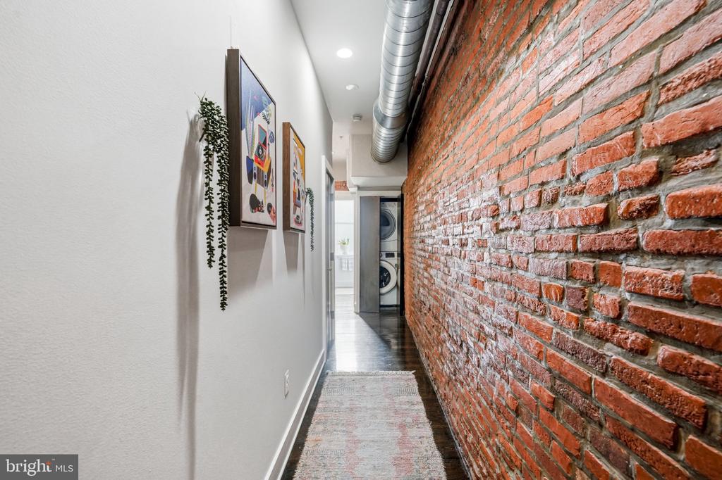 733 S 12TH STREET 200