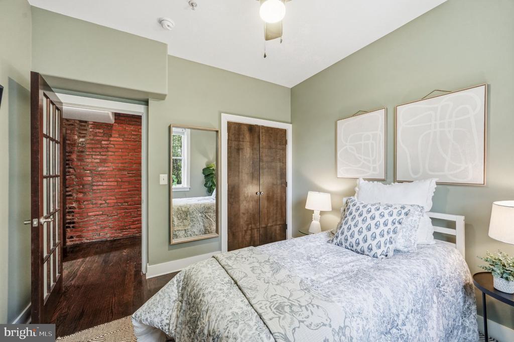 733 S 12TH STREET 200