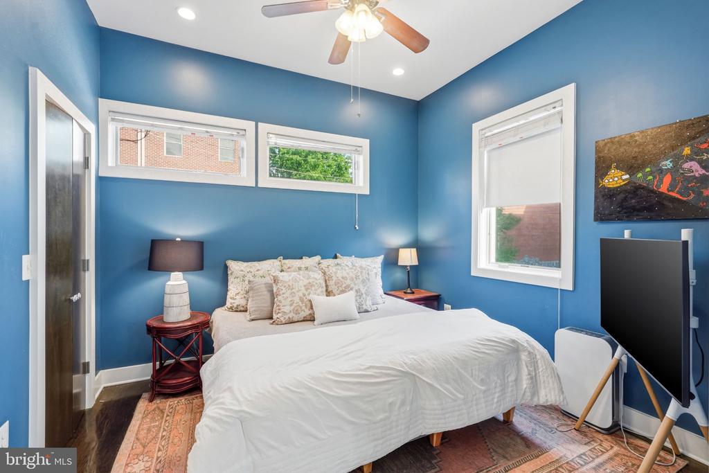733 S 12TH STREET 200